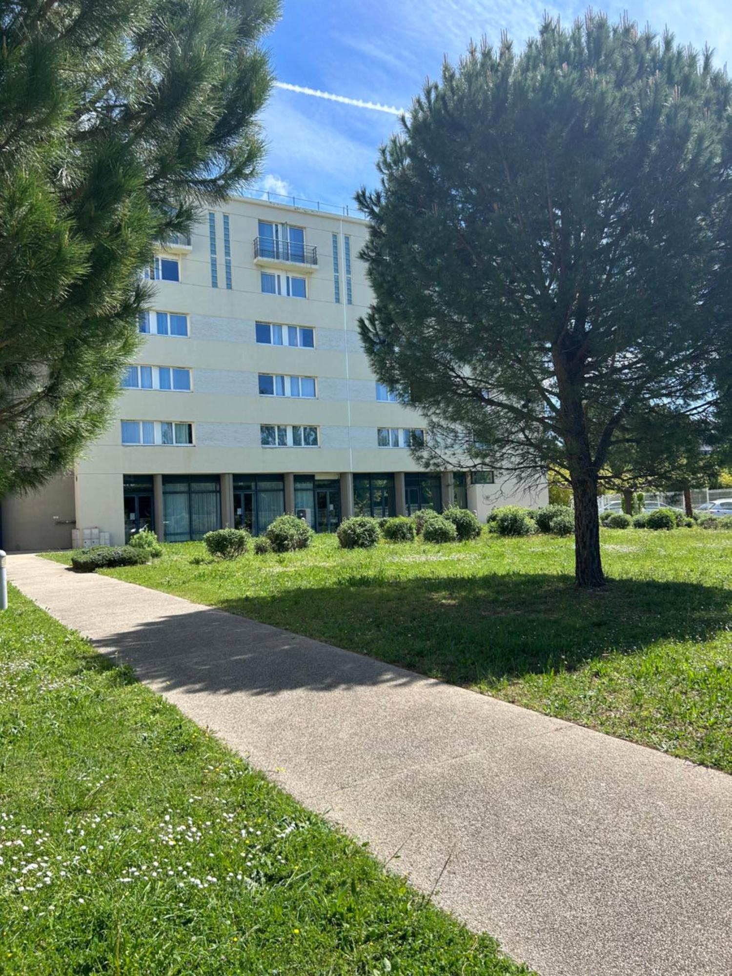 Appart'Hotel - Gare Tgv - Avignon Exterior foto